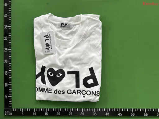 06白色