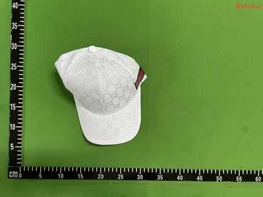白色皮顶