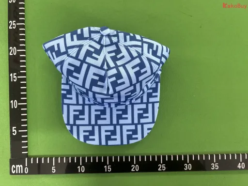 蓝色