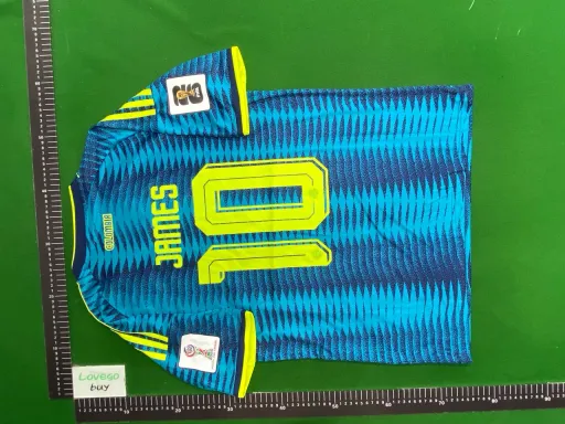 Colombia away - james #10