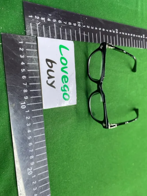 Black frame silver accessories