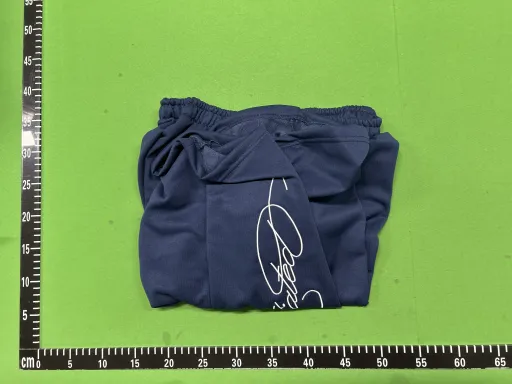 蓝色