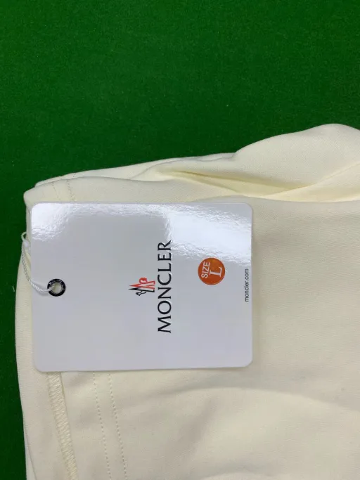 Shorts off white