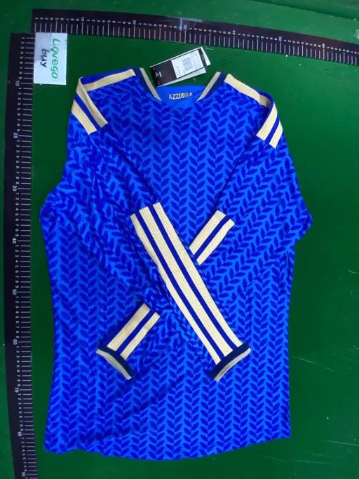 Player:  26-27 italy home long sleeve jersey
