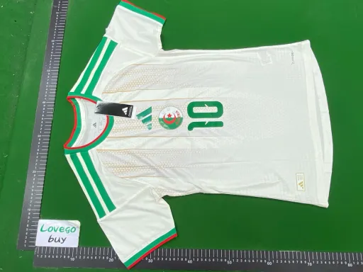 26 algerian hosts