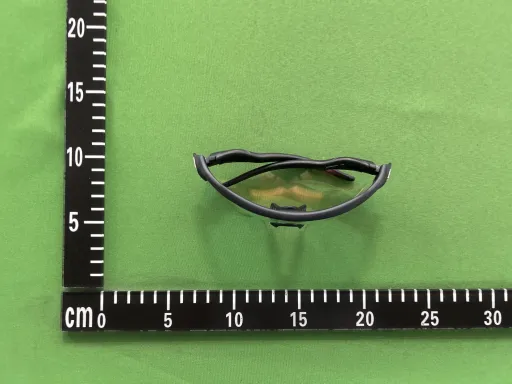 黑框银标透明片变色紫红片