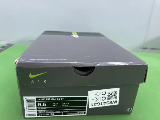 纯白