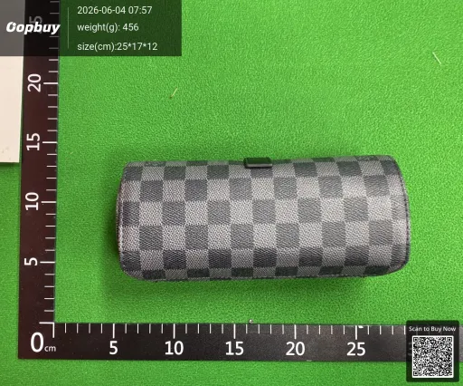 QC photo