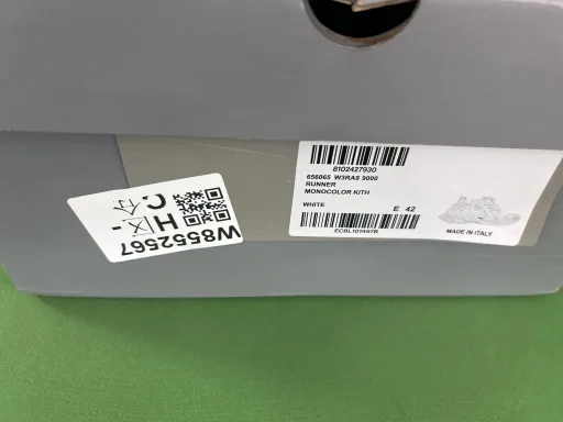 白色
