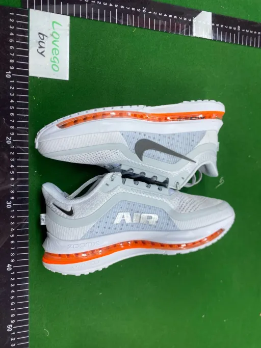 Pegasus-white orange