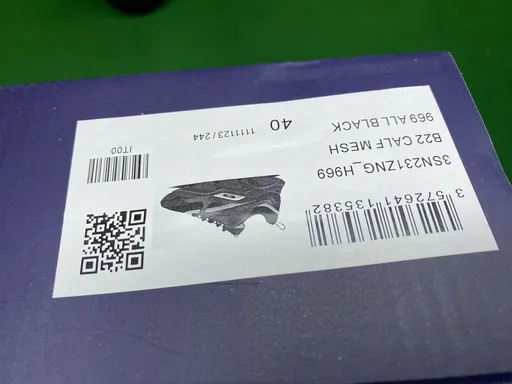 B22黑色