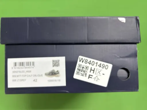B30灰黑白底（38-45）