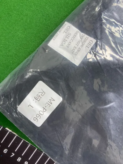 Me-p066 black