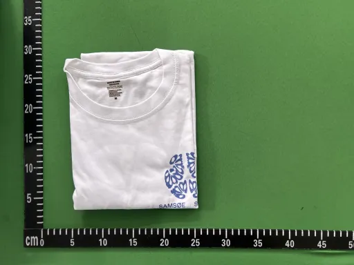 35-白色