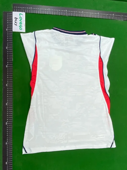 2627 england home kit