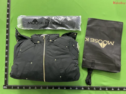 黑色Gold Badge  Black fur