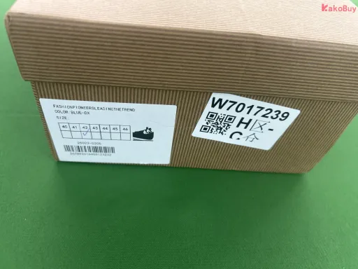 蓝色