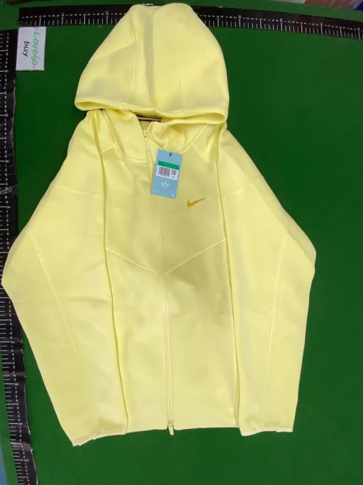 Yellow top