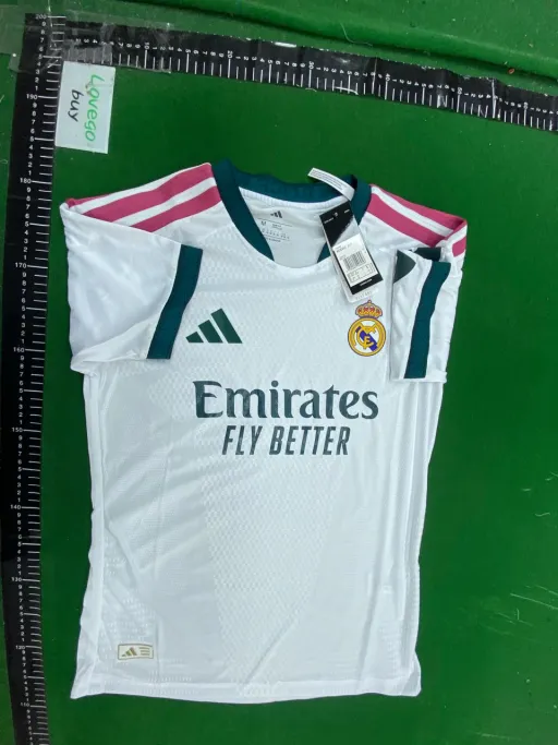 2627 real madrid home court