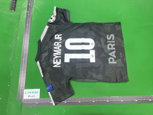 17-18psg second guest no. 10 + champions league