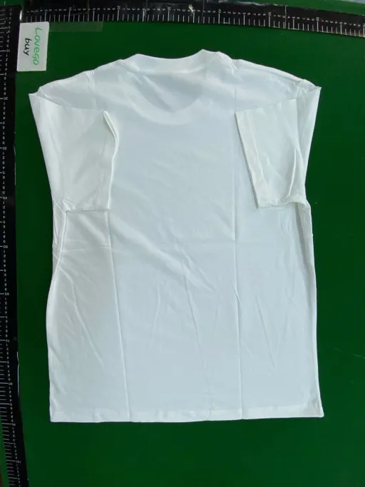 Round neck white-black label