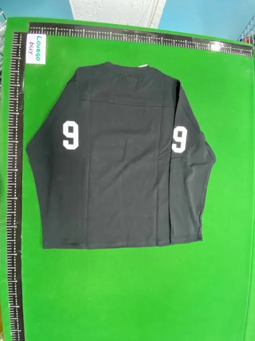 E571 # Black