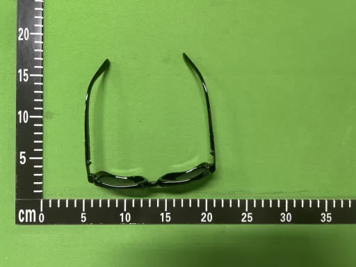 黑框全灰