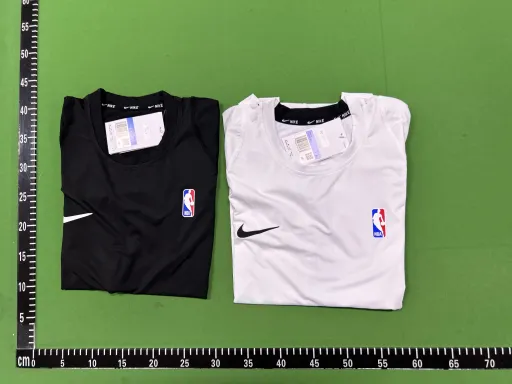 nBA紧身短袖黑白两件