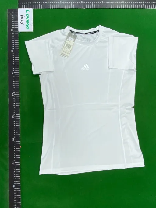 A di tight short sleeve white