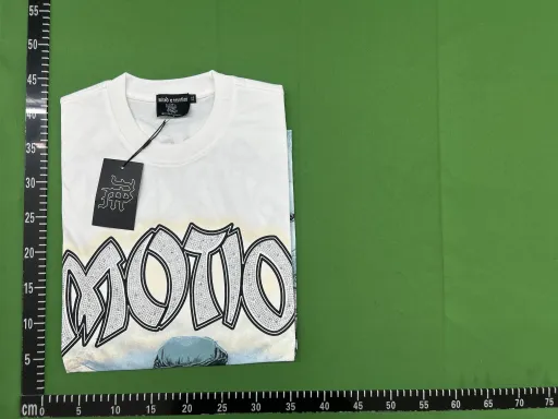 8100米白色