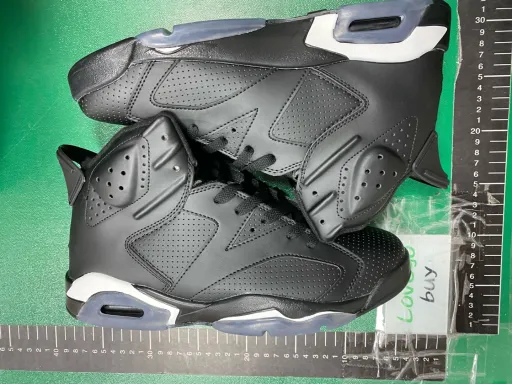 Aj6-black and white