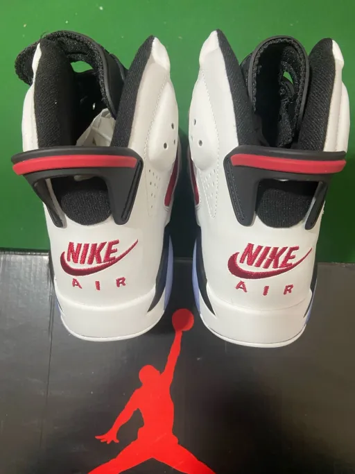 Aj6-carmine red