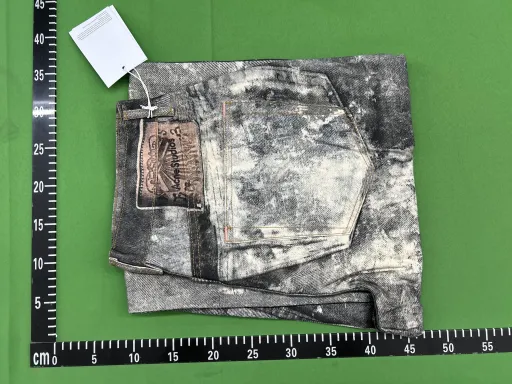 05-灰白