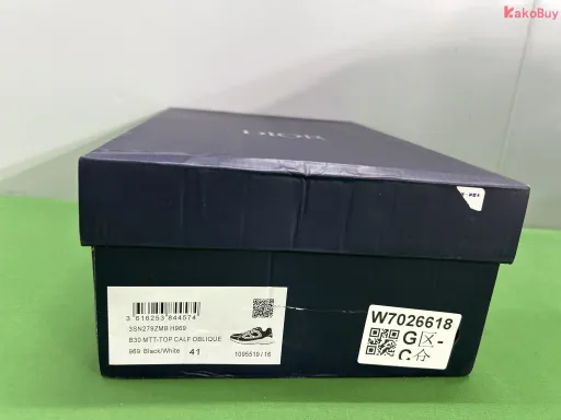 B30黑白