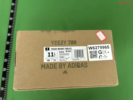 yz700V2--灰白