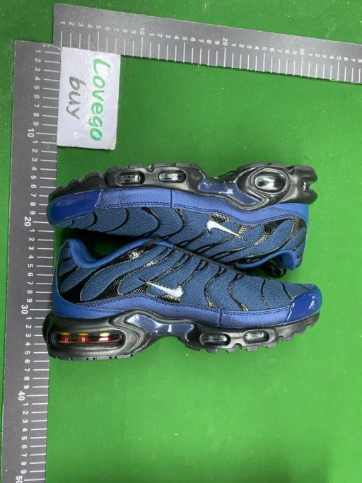 Tn1-black blue white hook
