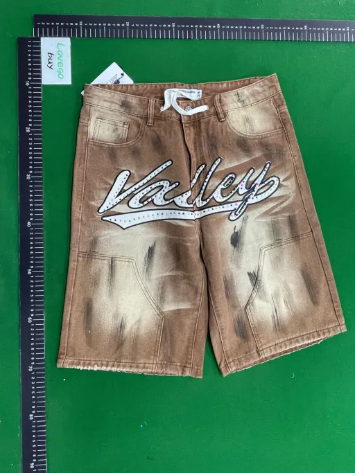 V806 brown