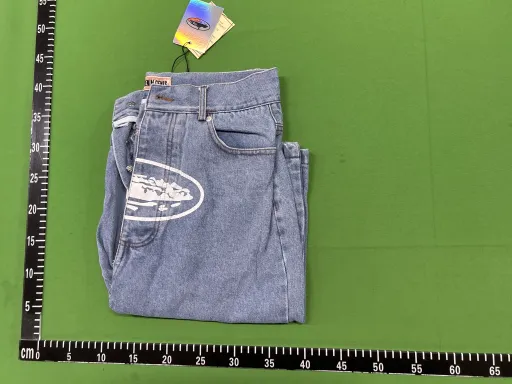 236蓝色