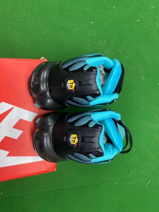 Tn new-blue black and white hook 36-49