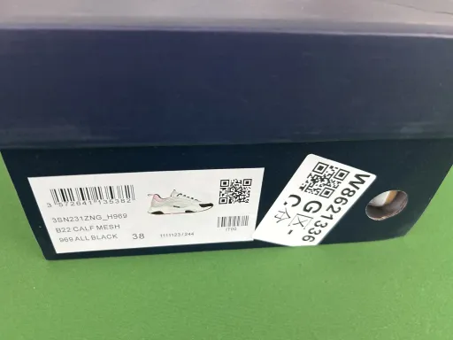 13白粉黑