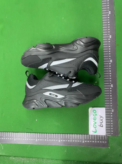 02 black silver