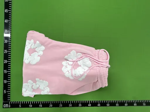 短裤粉红