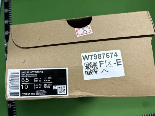 迈克公鸭鞋全白