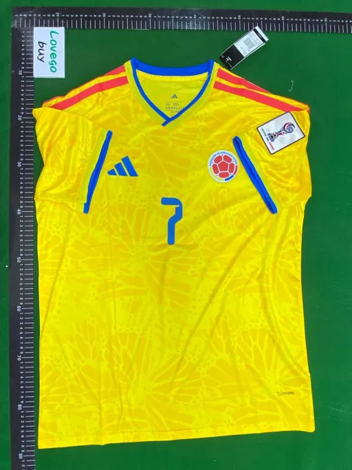 No. 7 (with armband)