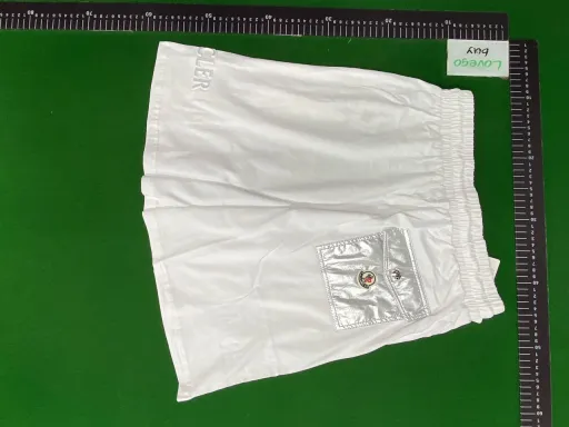 6523 white