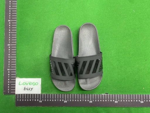 9528 black