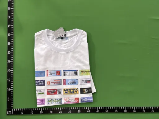 223白色