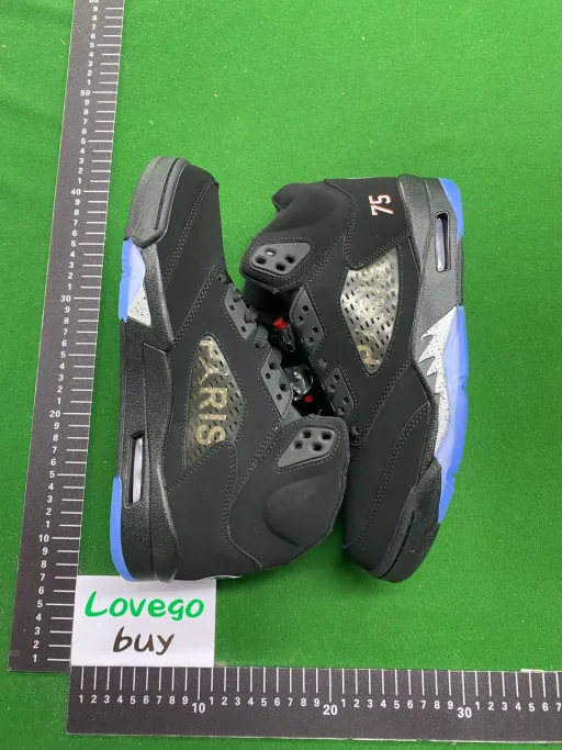 Aj5-coal black