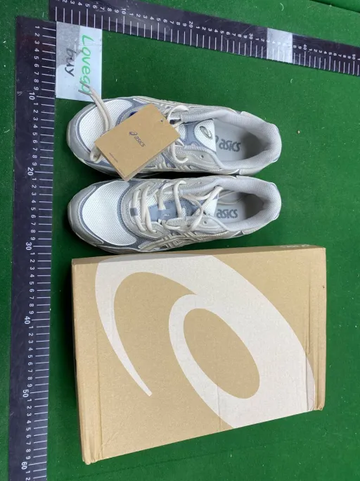 Nyc-beige