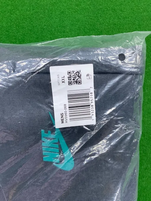 Black blue label